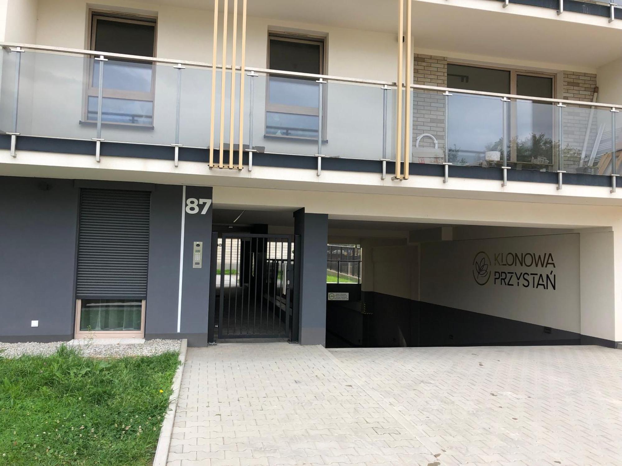 Komfortowe Apartamenty Kielce Klonowa ,Ogrodek, Garaz Podziemny, Samodzielne Wejscie Na Kod 24H Zewnętrze zdjęcie